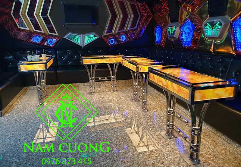ban inox phong karaoke