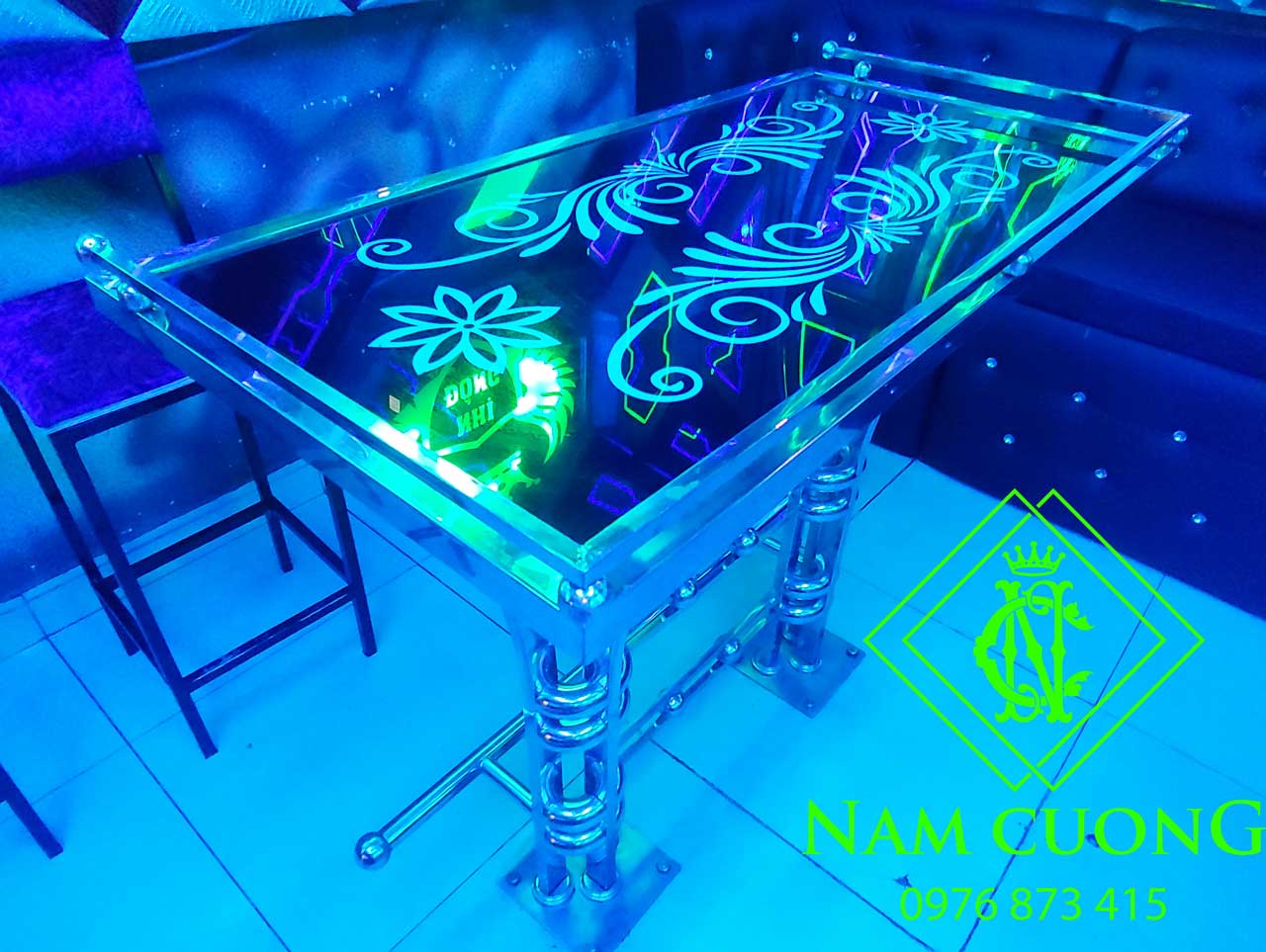 ban inox phong karaoke