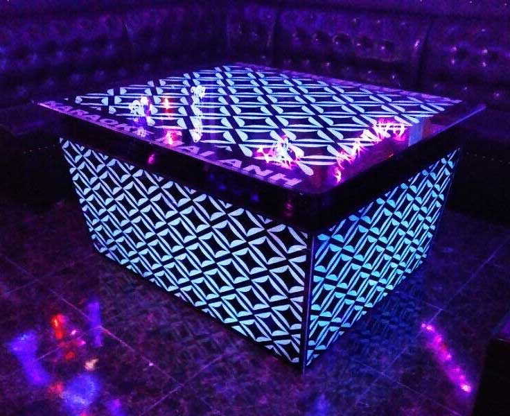 ban kinh phong karaoke