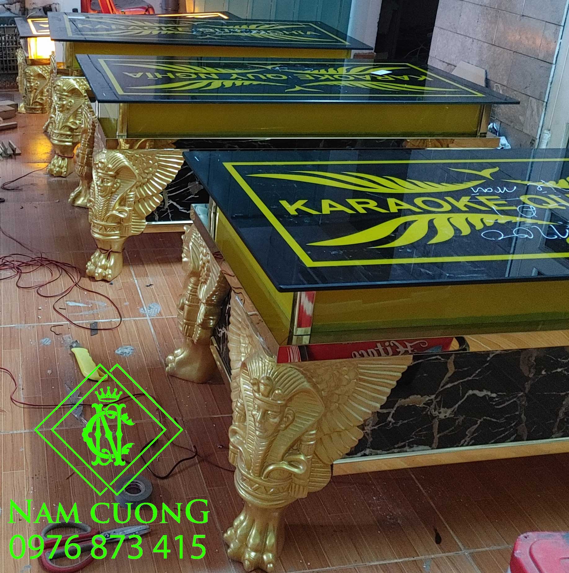 mẫu bàn cổ điển karaoke giá rẻ