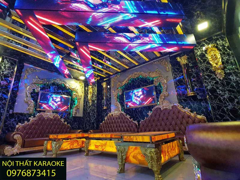 Bàn ghế cổ điển karaoke