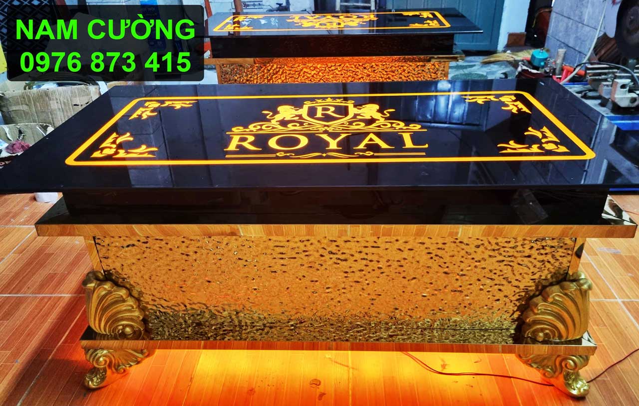 Bàn phòng karaoke